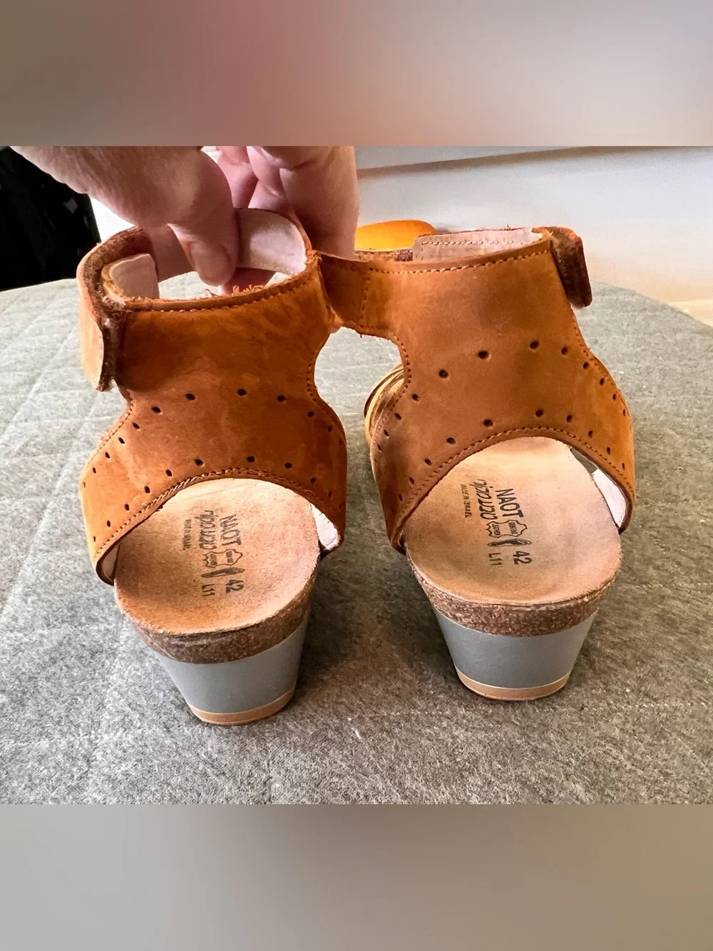 NAOT SZ 42 US 11 Wand Wedge Sandals Orig $170 Excellent Lightly Used Cond